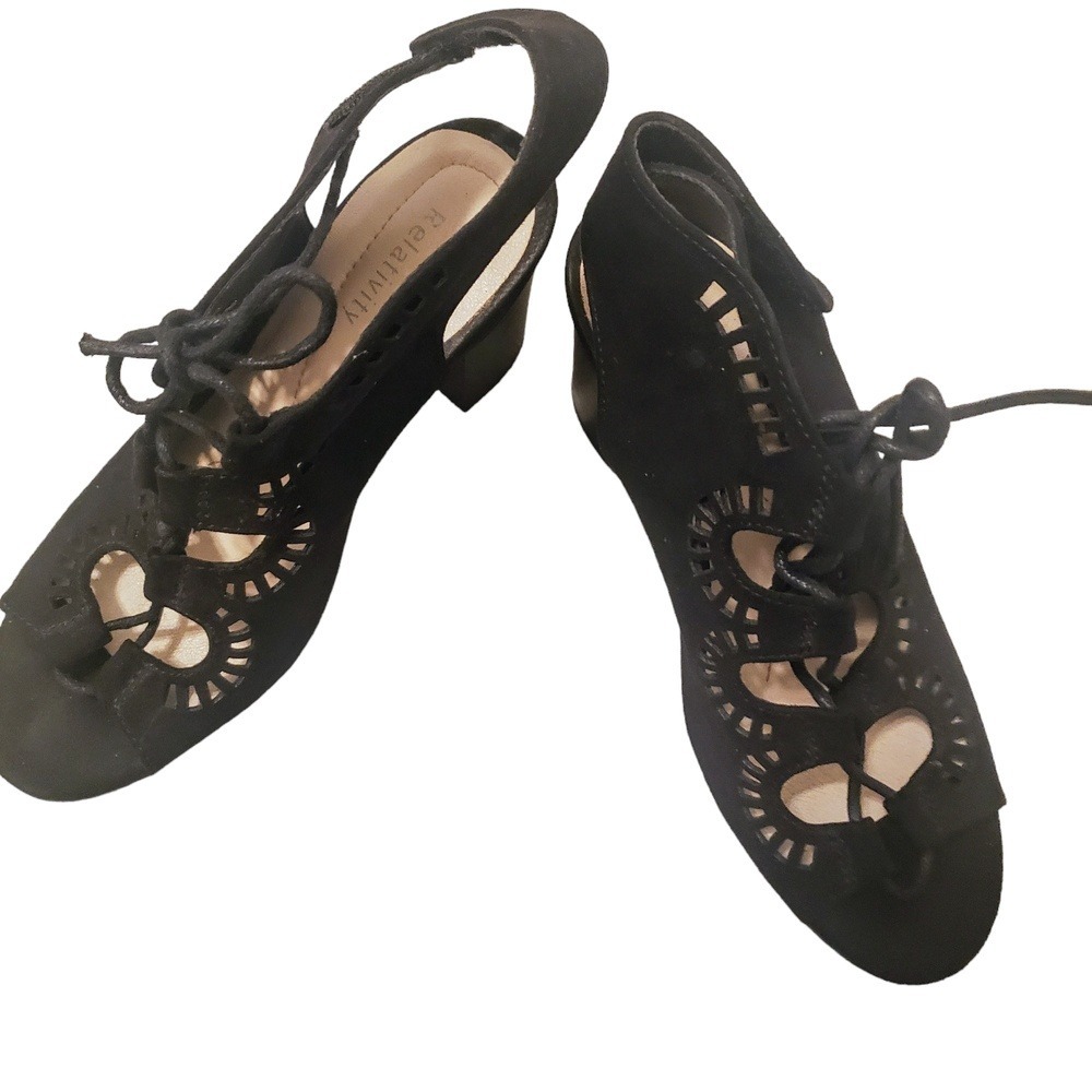 Relativity Serena Sandals Black Lace Up Cut Out Block Heel Size 7 Med